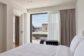 Signature Penthouse Residence | Σίδερο/σιδερώστρα, δωρεάν Wi-Fi, κλινοσκεπάσματα 