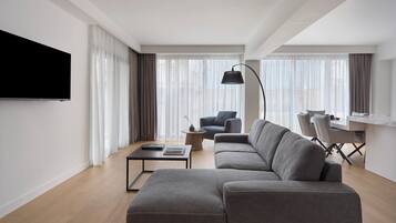 Deluxe Two Berdroom Residence | Area keluarga