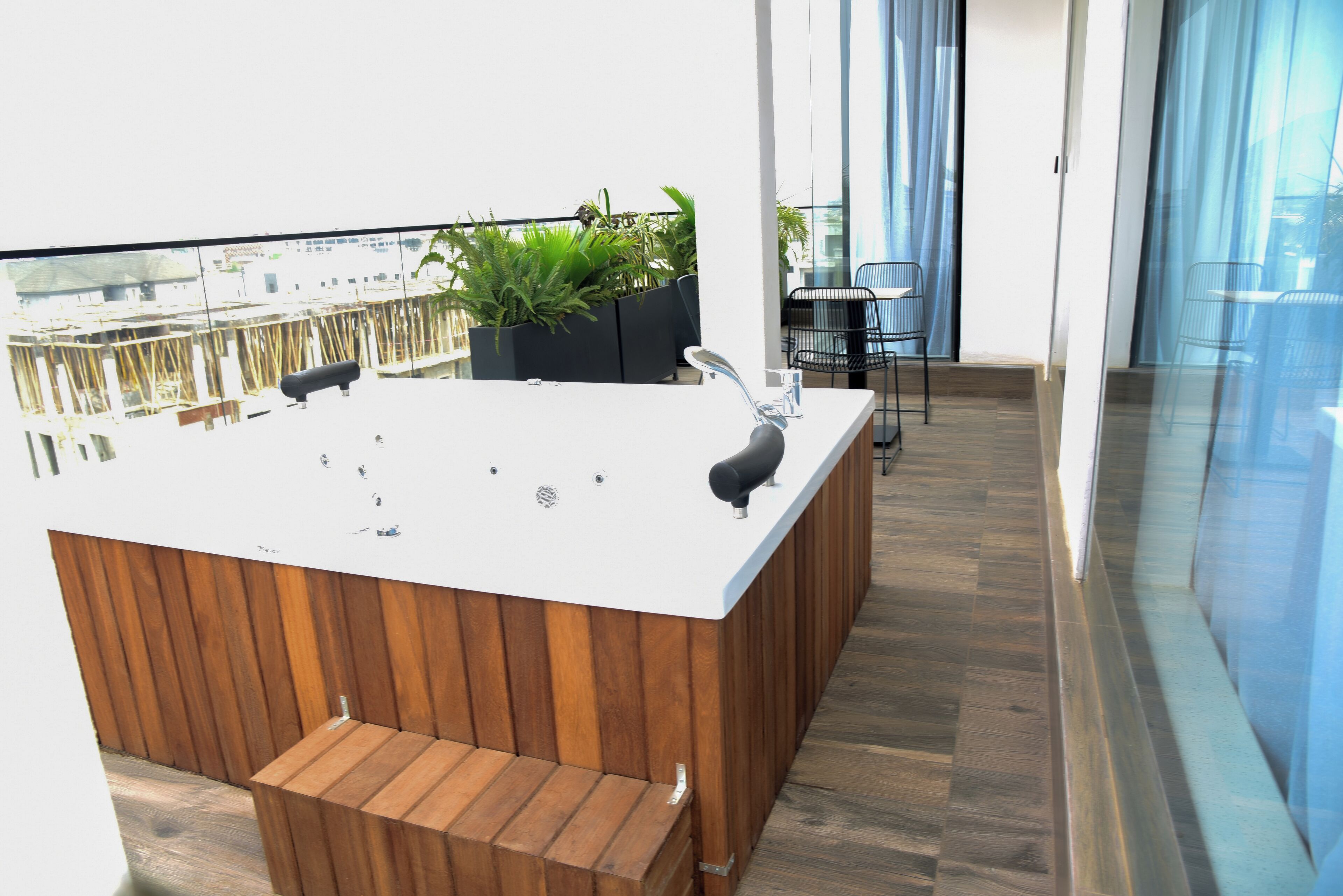 Apartemen Superior, pemandangan halaman | Interior