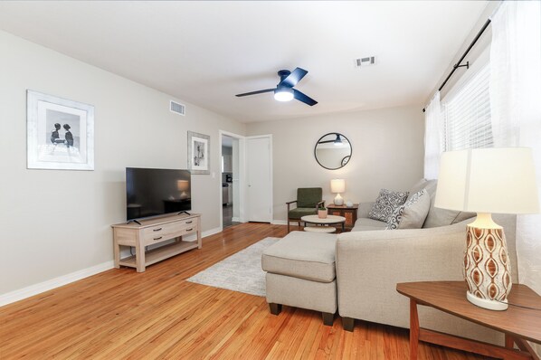 Luokittelematon kuva, 1 kautta 13, painike