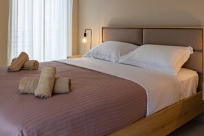 2 bedrooms, desk, iron/ironing board, travel cot - OliveVine4 · Πολυτελές Διαμέρισμα με Θέα Ναύπλιο (Nafplio)