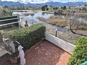 Property grounds - Charming townhouse near river - 6 guests (Denia)