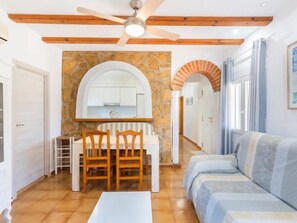 TV - Villa with private pool, near beach - 6 guests (Oliva)