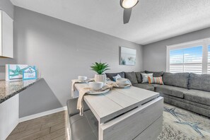 Interior - 🏖Steps to Beach | Ground Floor Unit | Community Pool | Sandprints A7🌞 (Miramar Beach)