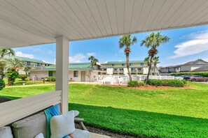 Property grounds - 🏖Steps to Beach | Ground Floor Unit | Community Pool | Sandprints A7🌞 (Miramar Beach)