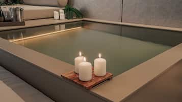 Deluxe Suite, 4 Bedrooms, City View | Spa