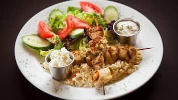 Alimentação e bebidas