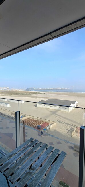 Property grounds - Zeezicht studio met aparte slaaphoek (Knokke-Heist)