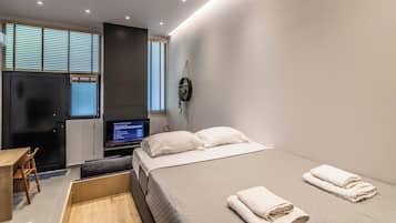 Junior Studio | Blackout curtains, free WiFi, wheelchair access