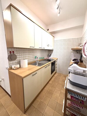 Fridge, microwave, oven, dishwasher - Sleeps 4, Principessa Area – Ref. San Luigi-San Luigi (San Vincenzo)