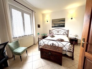 2 bedrooms, free WiFi - Sleeps 5 – Paese Nuovo Area – Ref. DolceTramonto-Rif. Dolce Tramonto (San Vincenzo)