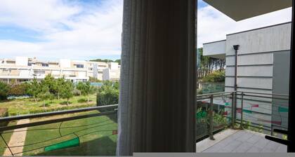 Family Beach Villa w/ Garden