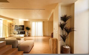 Interior - Private Pool Oasis | Beach Resort (Plazhi San Pietro)