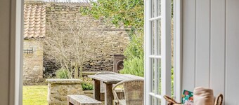 Grade II Listed Cottage & Garden, Evercreech