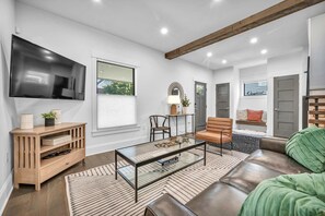 TV, offices - 3 Homes | Hot Tub, Sauna & Pickleball Retreat (Cleveland)