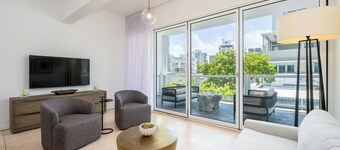 Ashford Apartments