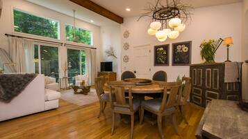 House | 2 bedrooms, Internet