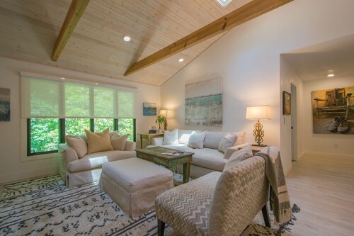 Forest Getaway Hot Tub Fire Pit