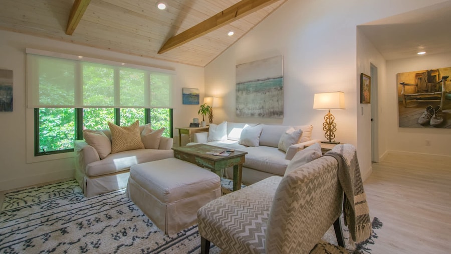 Forest Getaway Hot Tub Fire Pit