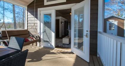 Cozy 1BR Tiny Home w Pool Access Free Tix
