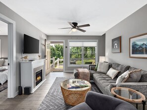 Room - Spacious 3BR Retreat w Game Room Near Pisgah (Candler)