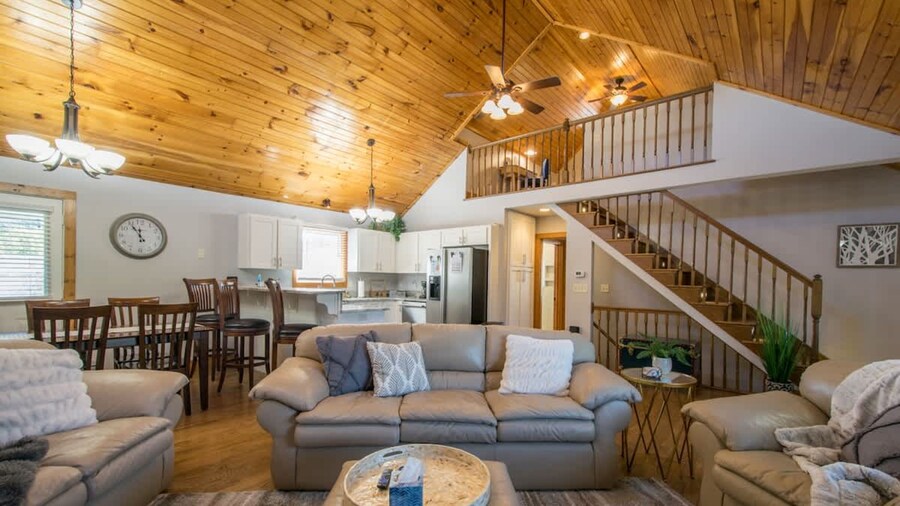 Rustic 4BR w Deck Firepit Darts Near Golf