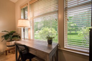 Apartment | 2 bedrooms, Internet - Scenic 2BR Condo w Porch Pool Near Slope Trails (Maggie Valley)