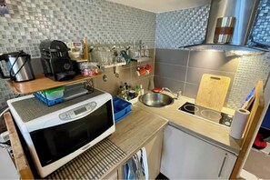 Unclassified image, 5 of 9, button - Vrbo Property (Paris)