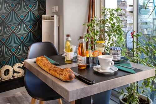 Chambre d’hôtes « Chambre Bohème » avec piscine partagée, terrasse commune et Wi-Fi