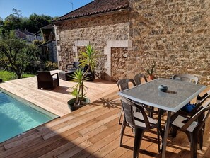 Unclassified image, 4 of 36, button - Bed and Breakfast 'Chambre Bohème' with Shared Pool, Shared Terrace and Wi-Fi (Piégut-Pluviers)