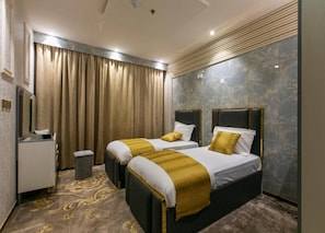 Egyptian cotton sheets, premium bedding, pillowtop beds - Lambert Serviced Apartments (Jeddah)