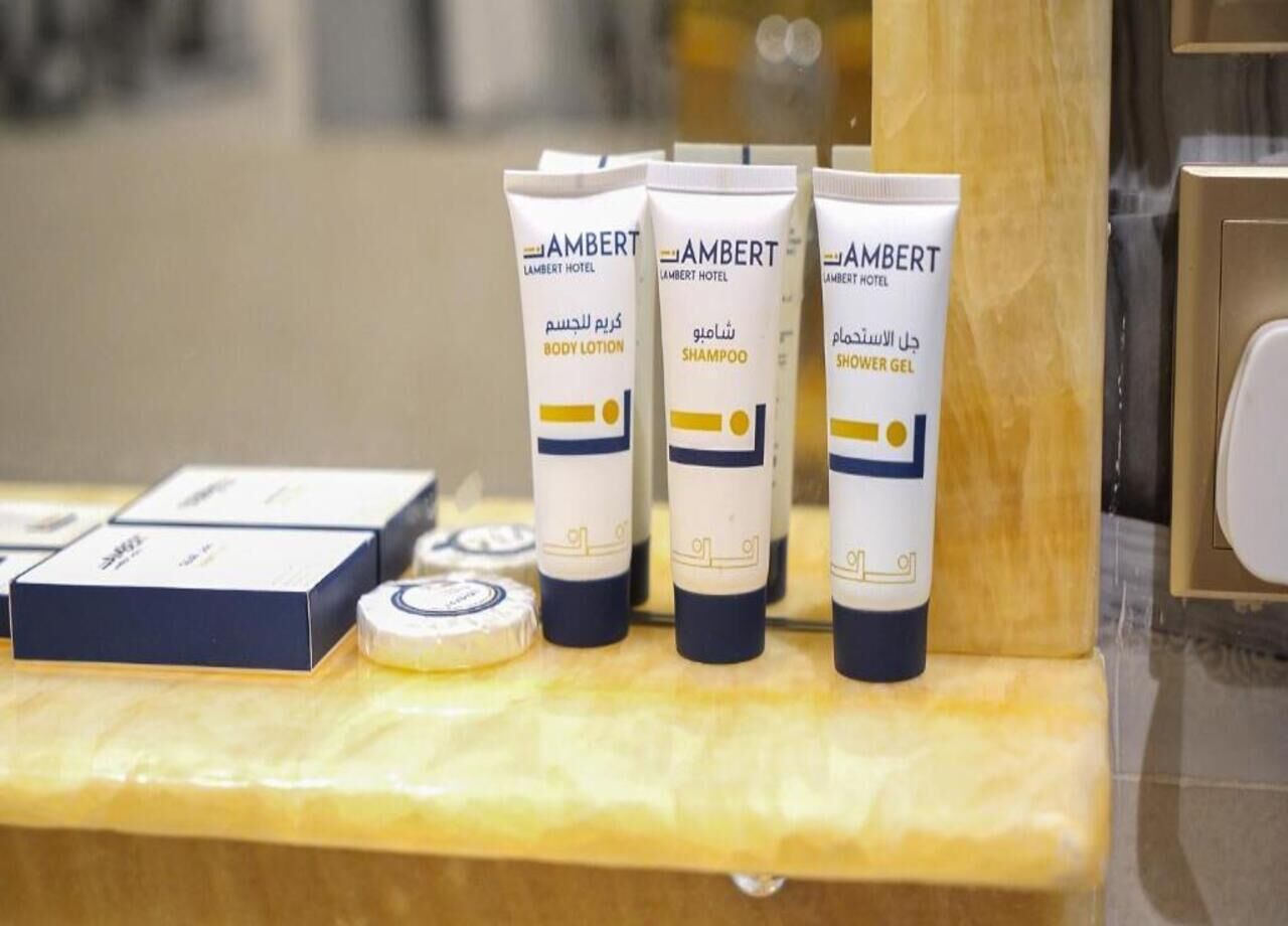 Departamento | Amenidades de baño | Toallas, jabón, shampoo, papel de baño 