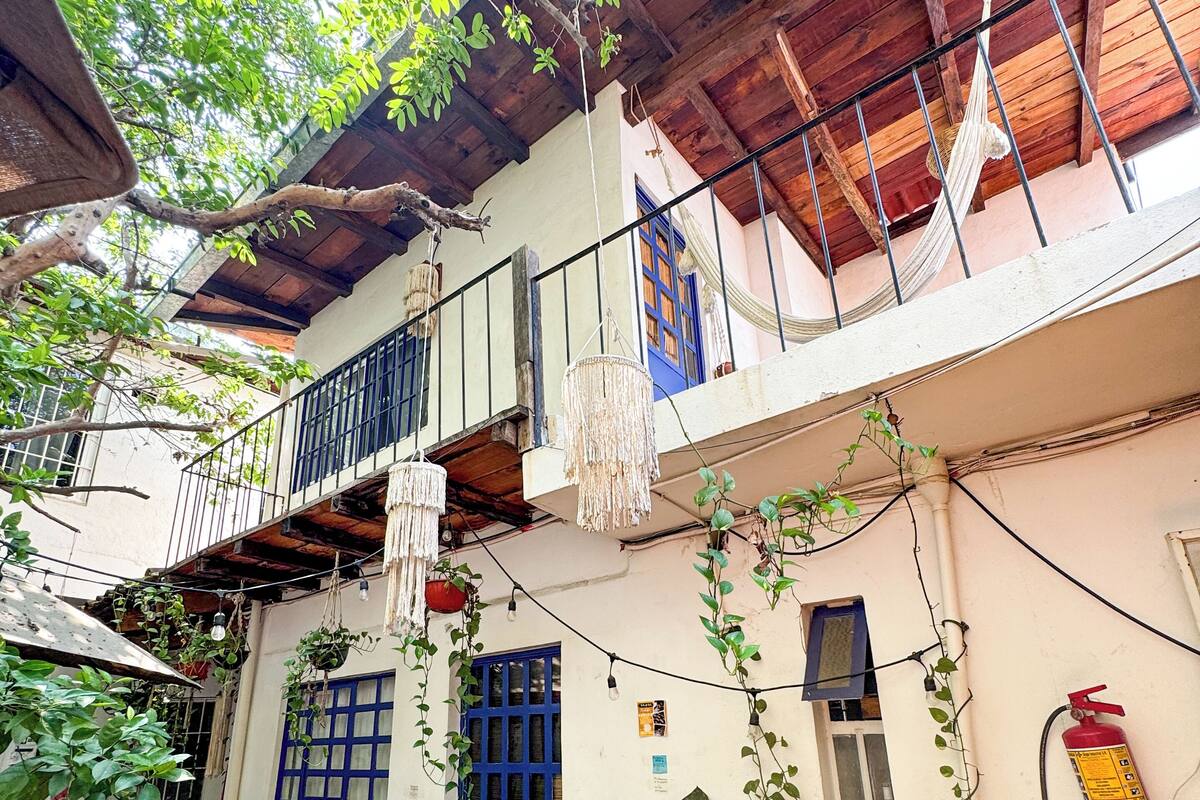 Familiehytte, terrasse, bakgårdsutsikt | Eksteriør