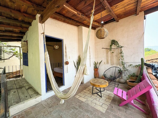 Family Cabin, Patio, Courtyard View | Terrace/patio