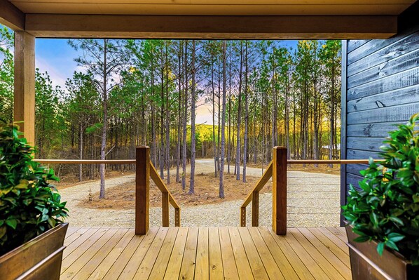 Interior - Luxe & Kid Friendly | VR,  Playset & 2 King Suites (Broken Bow)