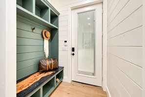 Mudroom off the carport entrance


 - Luxe & Kid Approved! Playset, EV, Meta VR Game (Broken Bow)