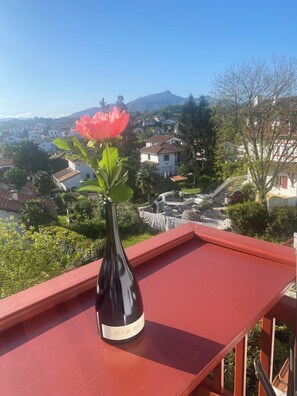 Nicht klassifiziertes Bild, 3 von 13, Schaltfläche