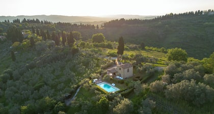 Beautiful villa with spectacular views of Volterra and plenty of privacy