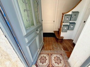 Interior - Bright studio in the heart of the Old Market (La Rochelle)