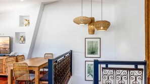 Dining - Tropical Escape – Sunshine Beach Retreat (Sunshine Beach)