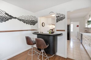 Unclassified image, 2 of 10, button - Peaceful 3-bedroom house in quiet neighborhood with mature trees. (Wichita)