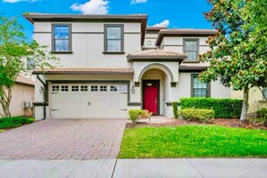 Exterior - ChampionsGate 9BR Villa Pool Jacuzzi Oasis Disney (Four Corners)