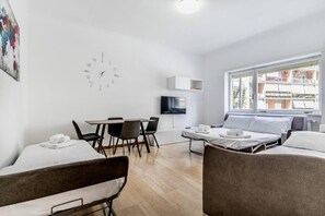 星評価なしの画像、2 / 10、ボタン