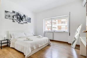 1 camera, ferro/asse da stiro, Wi-Fi gratuito, lenzuola
