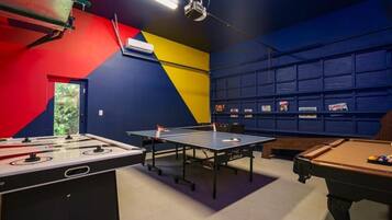 Game room