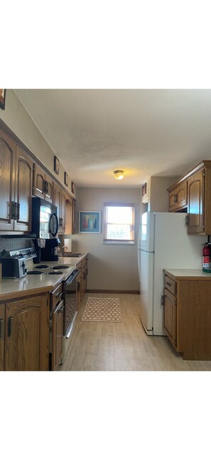 Nicht klassifiziertes Bild, 2 von 12, Schaltfläche