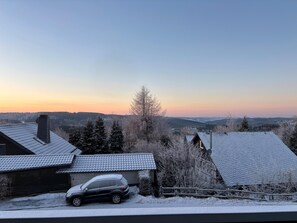 Unclassified image, 4 of 16, button - Haus Astenglück – Holiday idyll with infrared sauna, fireplace & terrace (Winterberg)