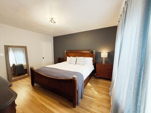 3 bedrooms, iron/ironing board, free WiFi, bed sheets - Large 3-bedroom apartment close to NYC, Metlife , NYC Views in West New York (West New York)