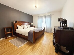 3 habitaciones, tabla de planchar con plancha y wifi gratis 