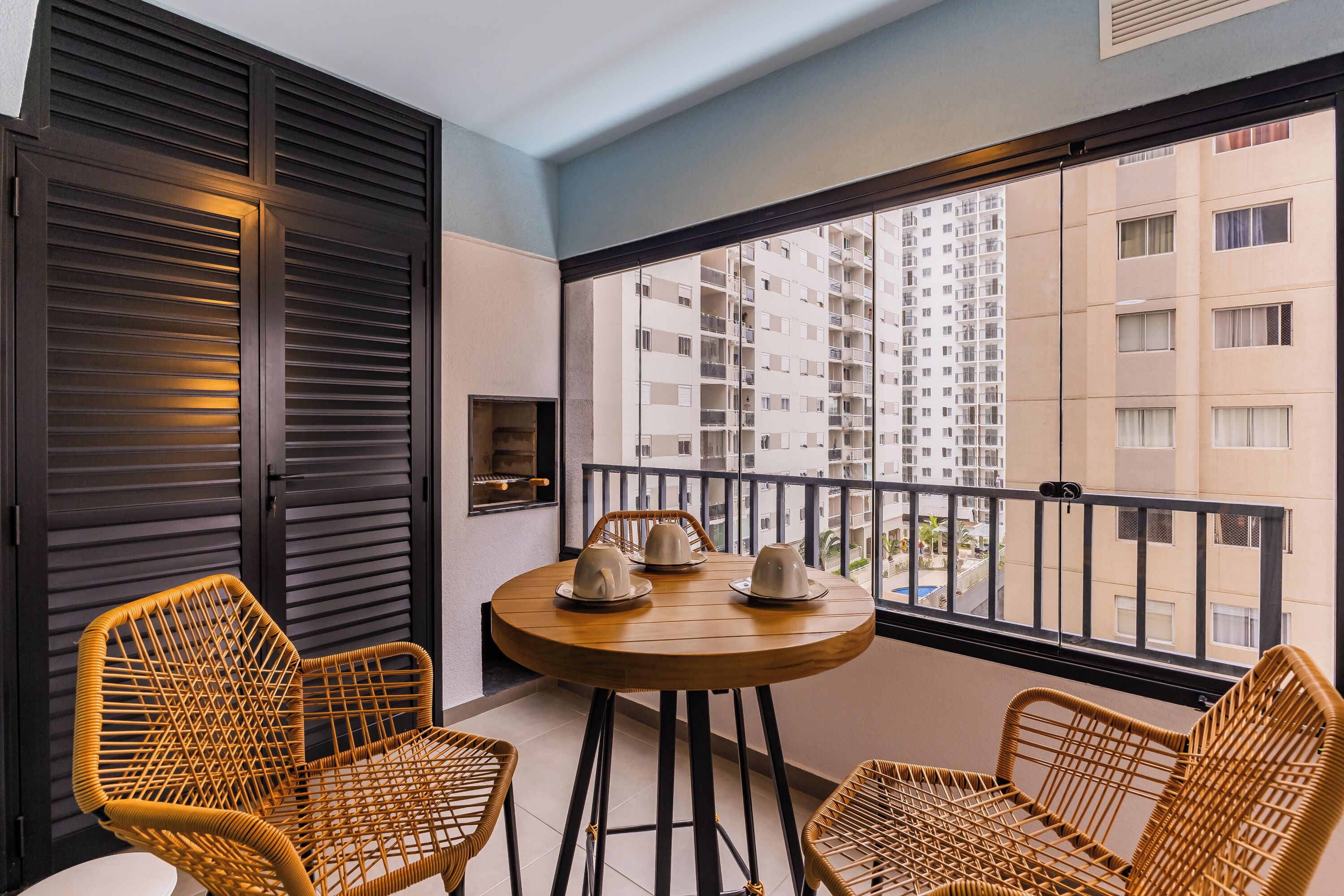 Family Apartment, Kitchen, Resort View | Dining